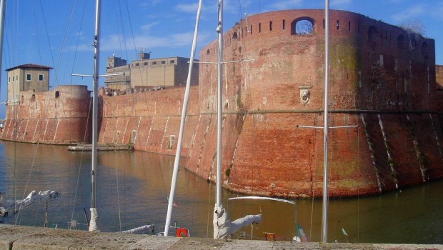 Fortezza Vecchia del puerto de Livorno