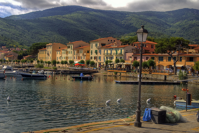 Marina Marciana, un encantador pueblo costero en la isla de Elba.