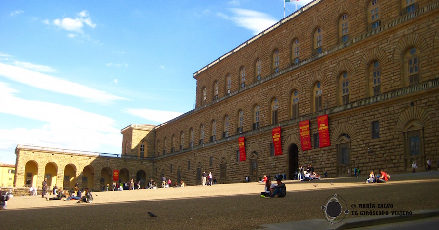 Fachada monumental del Palazzo Pitti