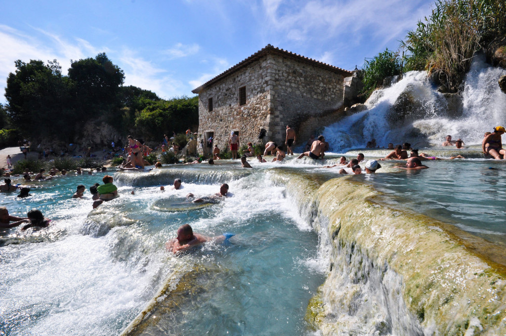 Las llamadas Cascate del Mulino son un sitio muy especial. Darse un baño en las piscinas es algo único. Foto de Marco Forgione.